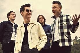 Arctic monkeys juntos para la foto